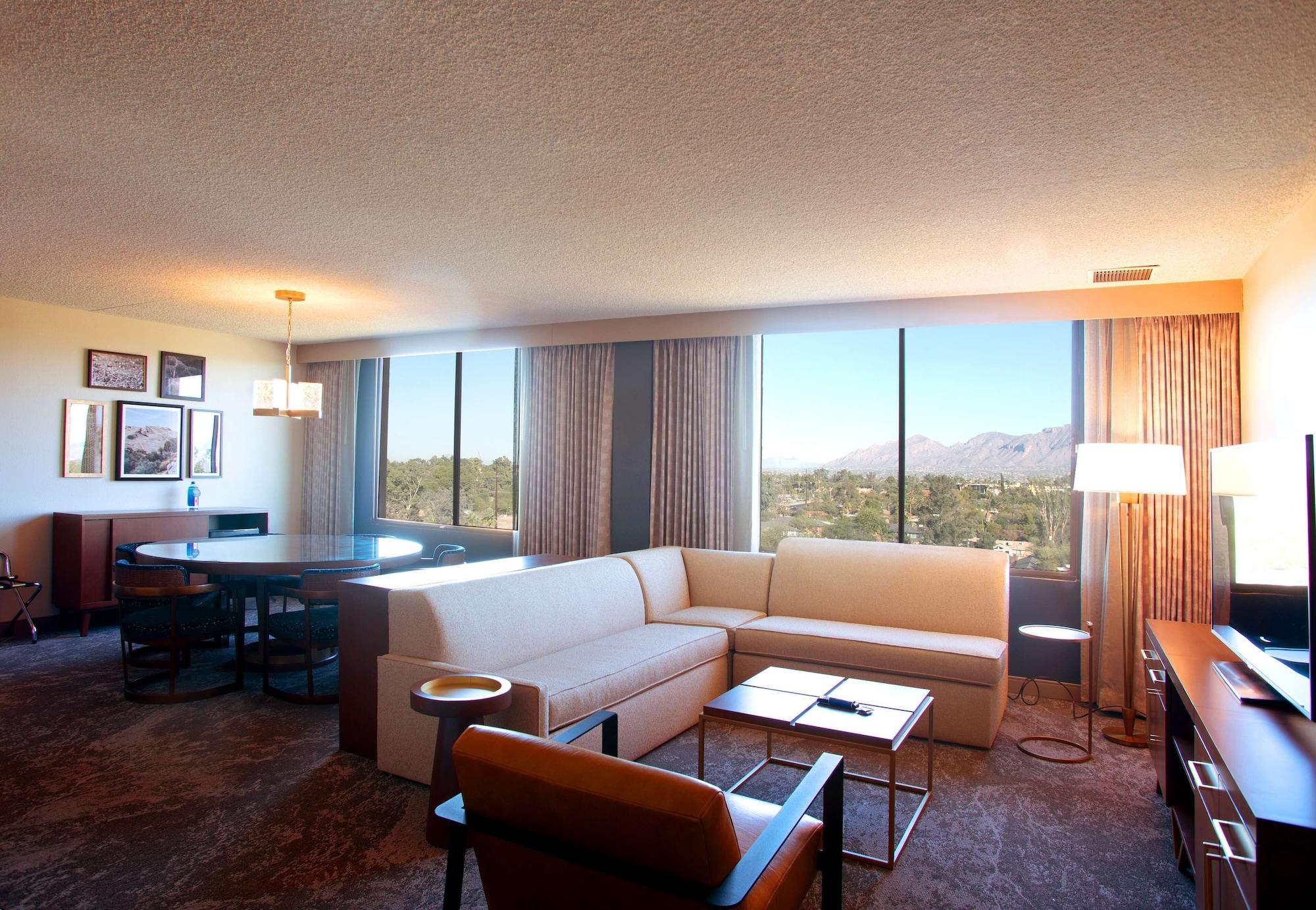 Doubletree By Hilton Tucson-Reid Park Hotel Bagian luar foto