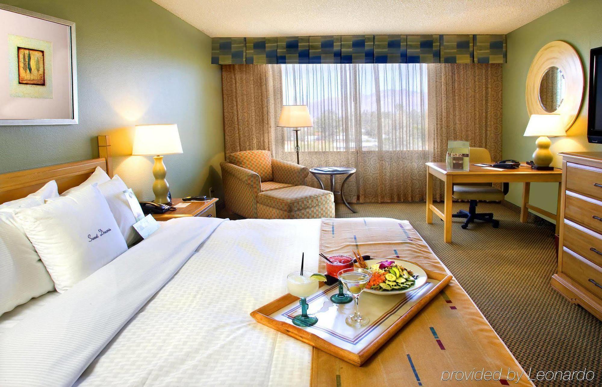 Doubletree By Hilton Tucson-Reid Park Hotel Ruang foto