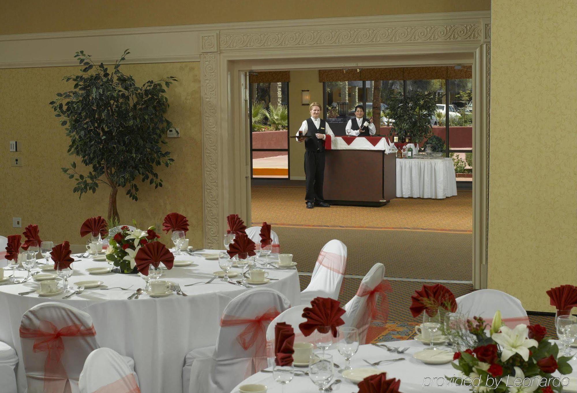 Doubletree By Hilton Tucson-Reid Park Hotel Restoran foto